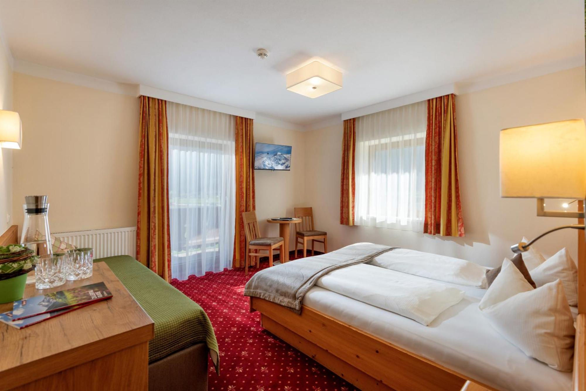 Hotel Garni Birkenhof Mayrhofen Exterior foto